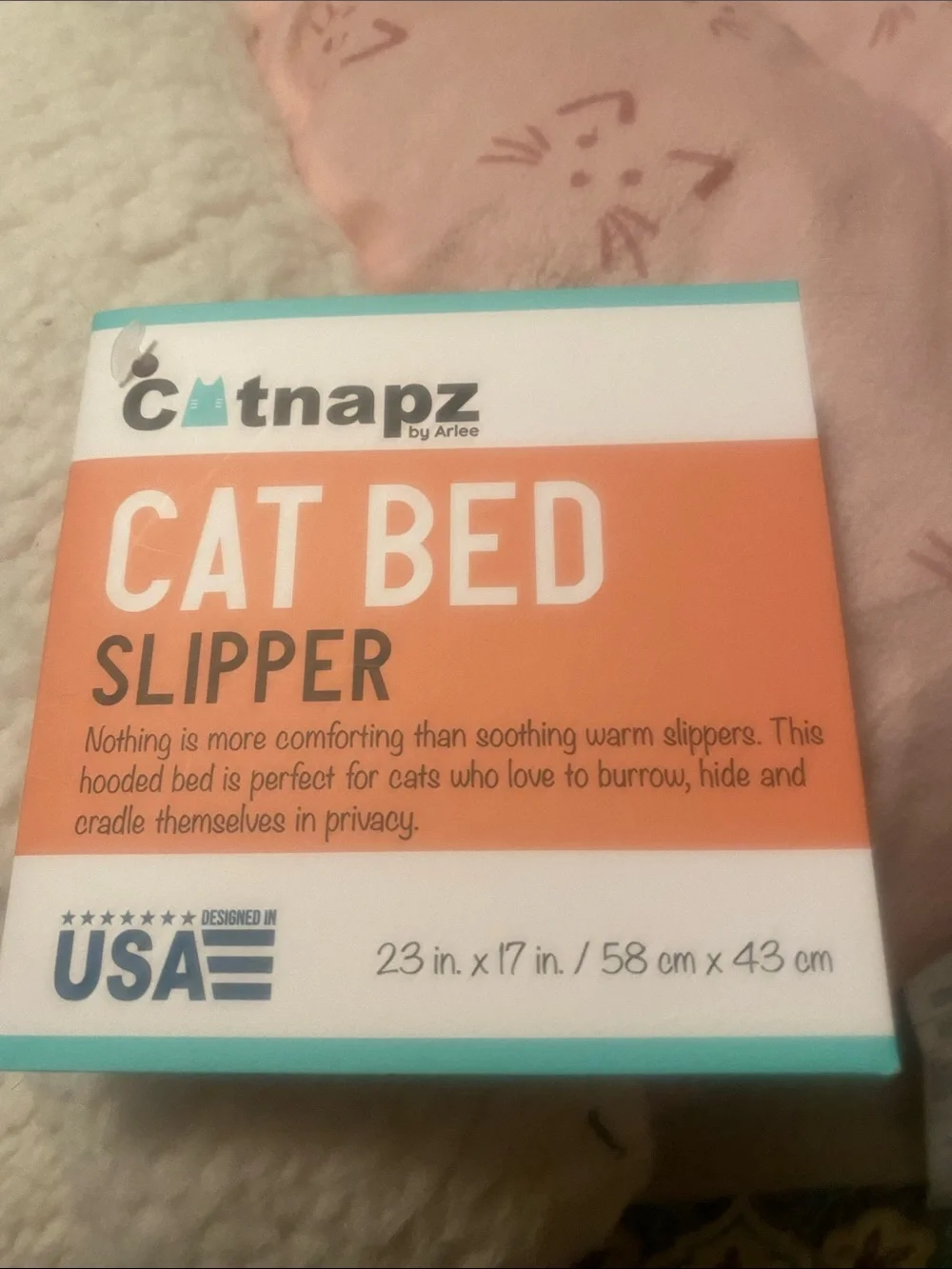 Catnapz Cat Bed Slipper - Coral & White Packaging
